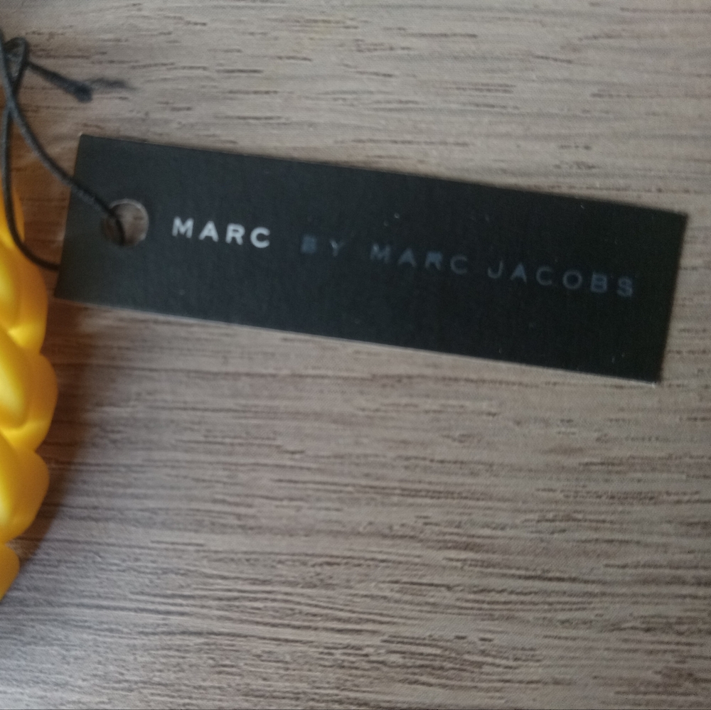 Marc by Marc Jacobs Vibrant Yellow Bracelet - Picture 3 of 3